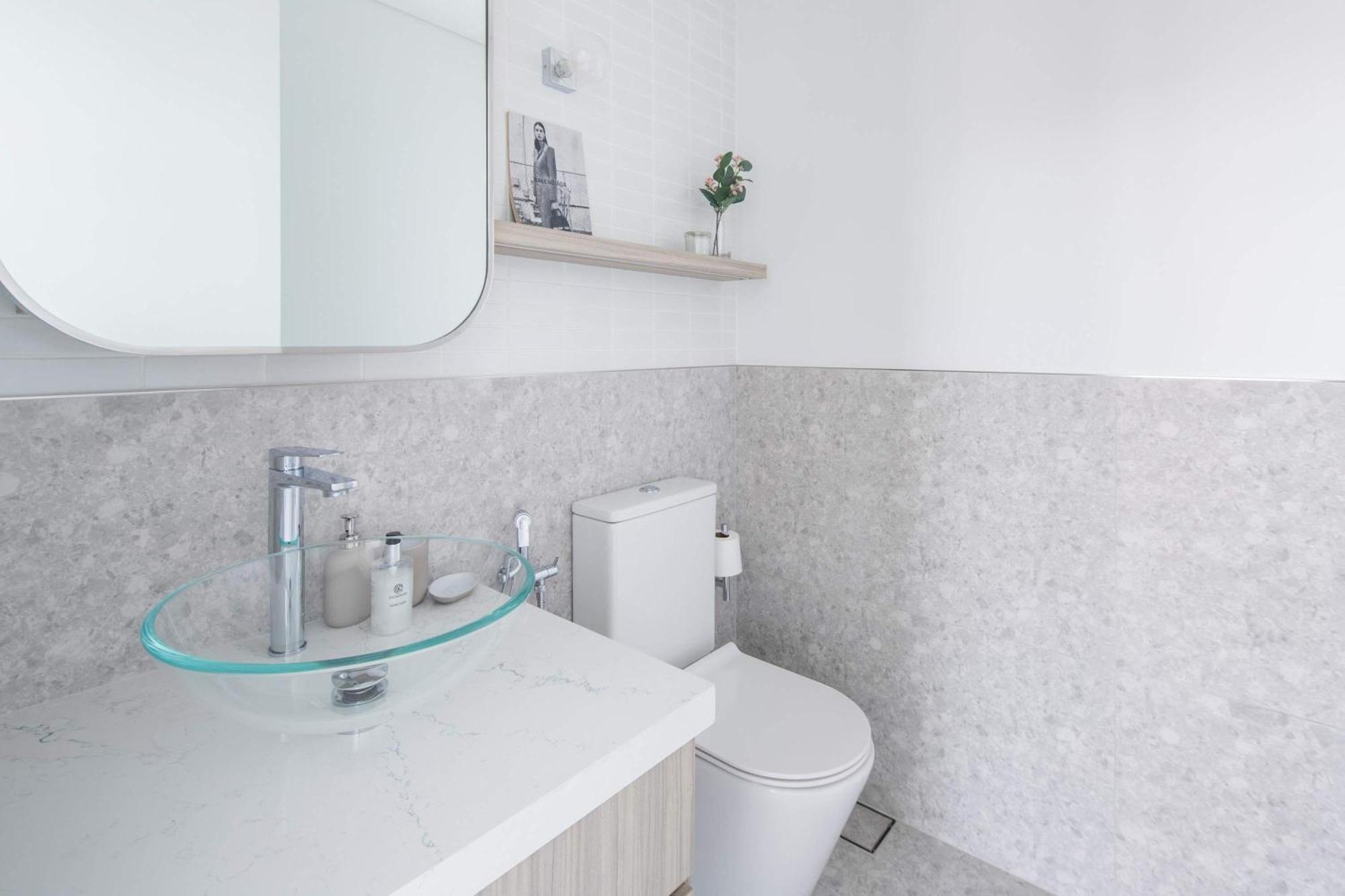 Apartment Bright Modrn 1br With Balcony In Mbr