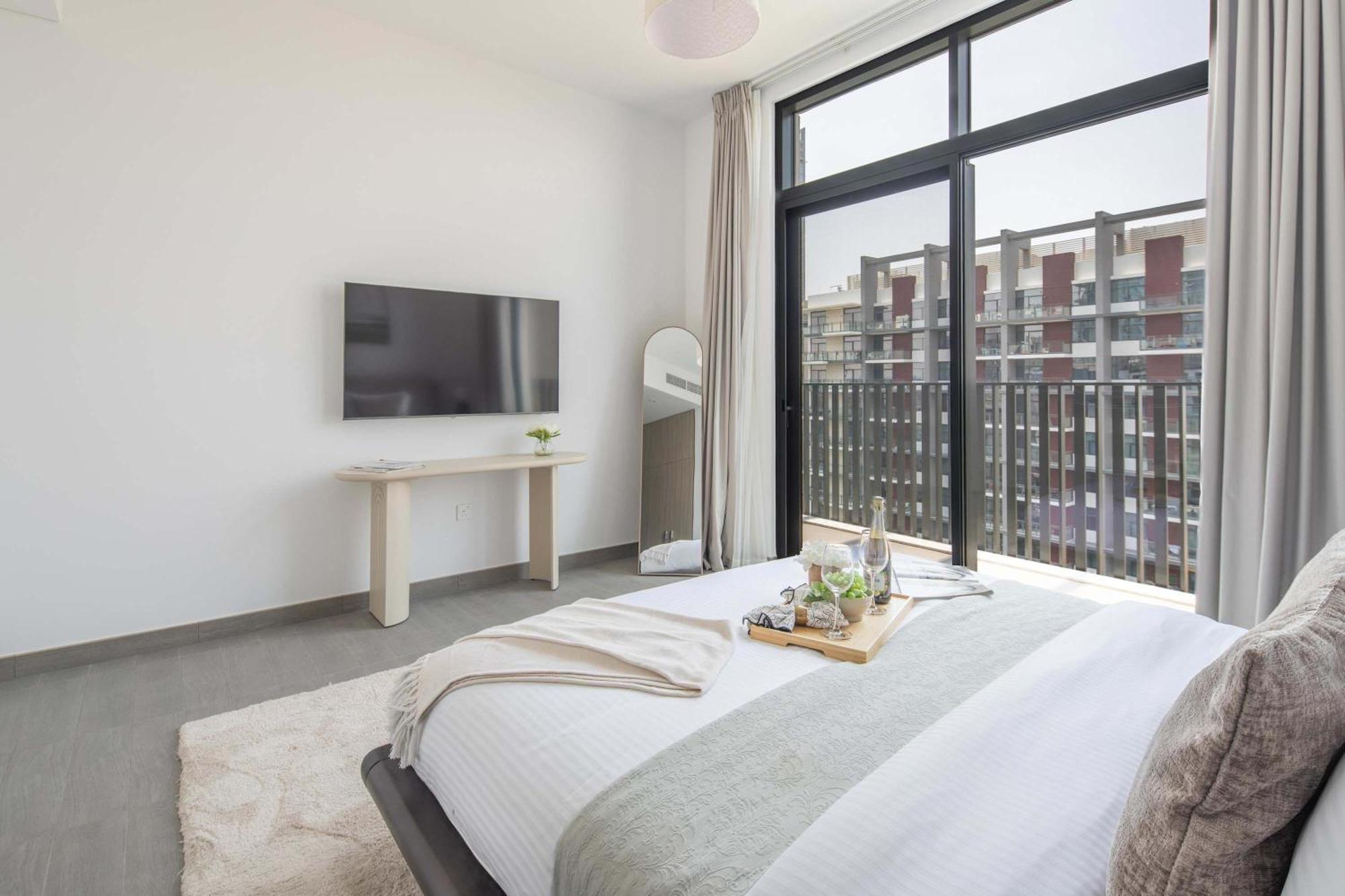 Bright Modrn 1br With Balcony In Mbr Dubai